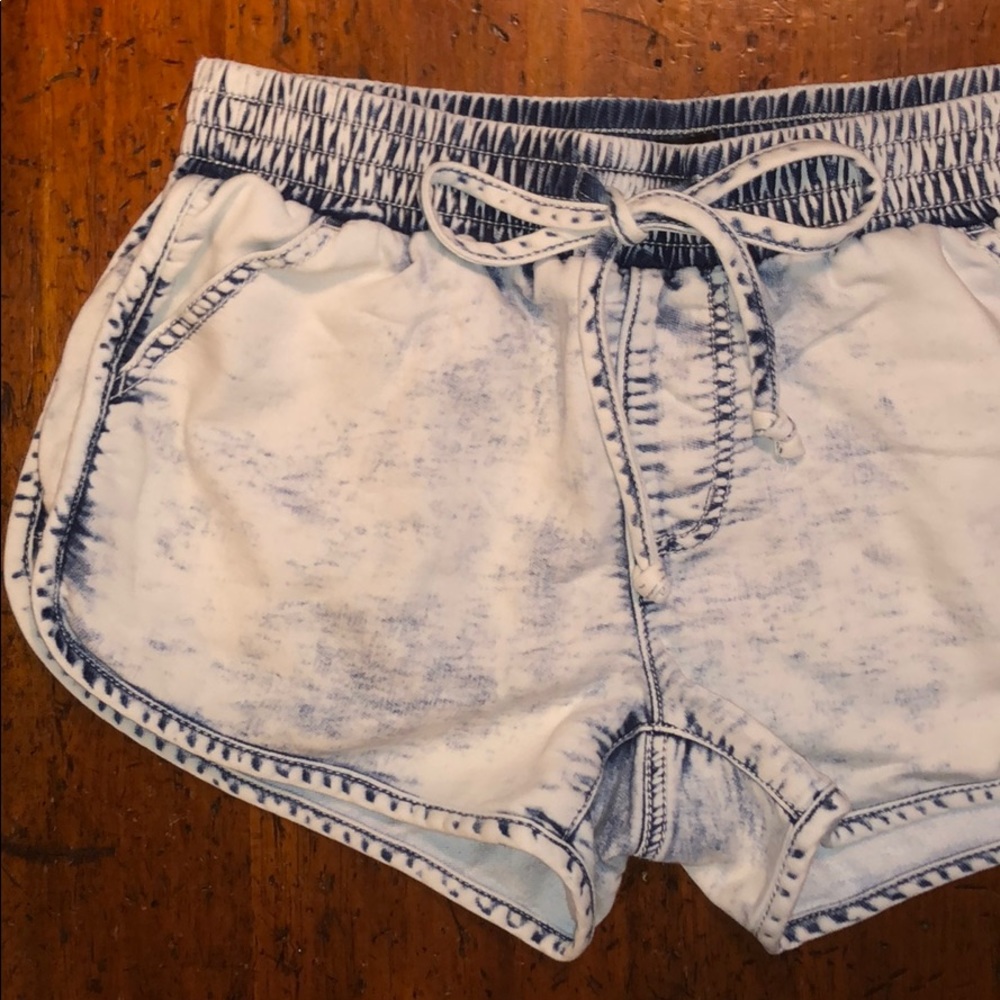 Acid wash / light blue jean shorts